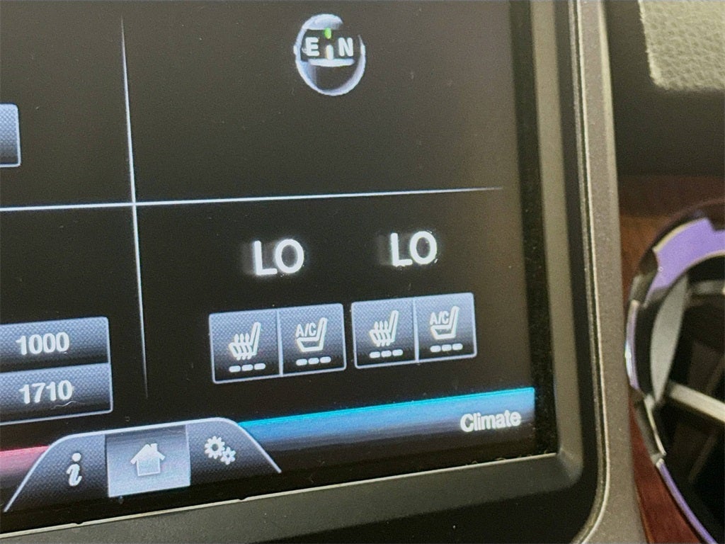 2016 Ford F-350SD King Ranch DRW