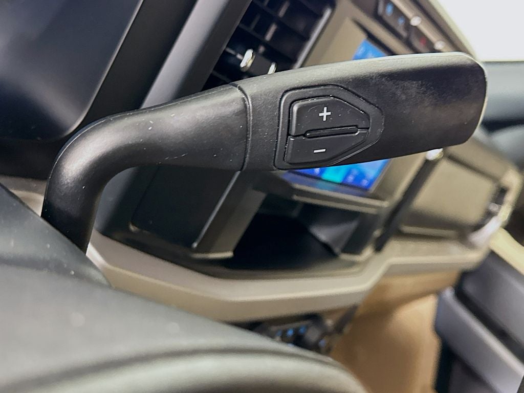 2023 Ford F-350SD XLT