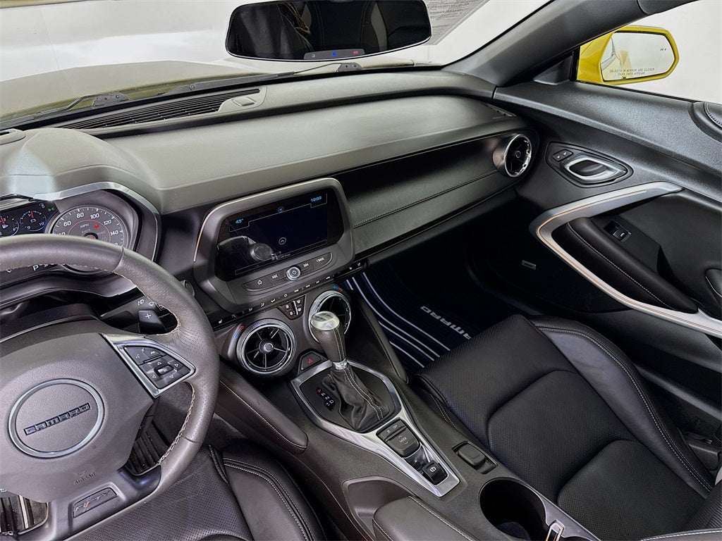 2017 Chevrolet Camaro 2LT 2LT