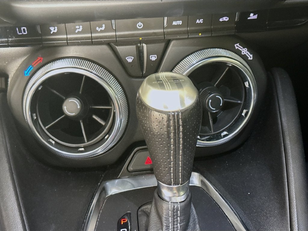 2021 Chevrolet Camaro LT1