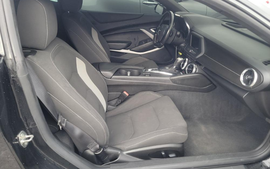 2021 Chevrolet Camaro LT1