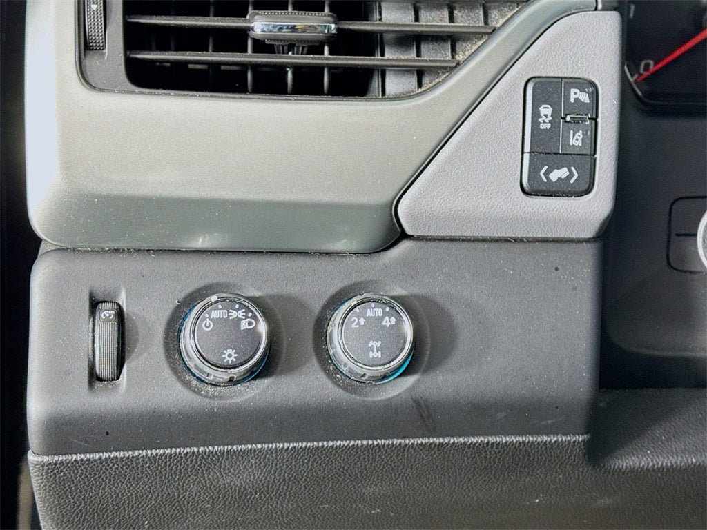 2015 Chevrolet Suburban LT