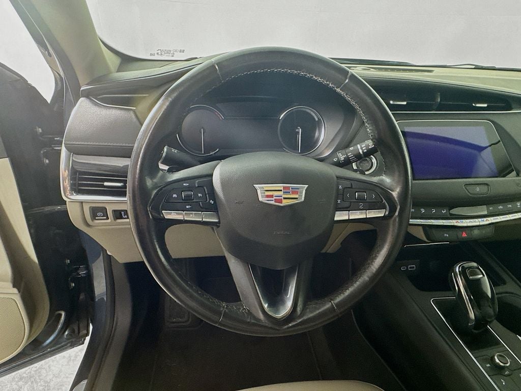 2020 Cadillac XT4 Premium Luxury