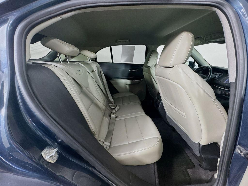 2020 Cadillac XT4 Premium Luxury