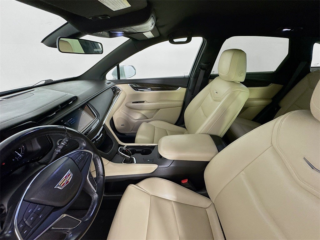 2019 Cadillac XT5 Base