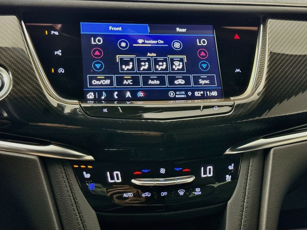 2023 Cadillac XT6 Sport