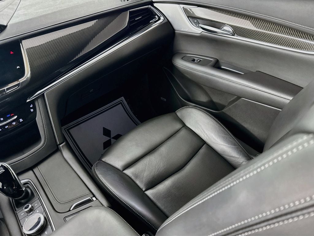 2023 Cadillac XT6 Sport