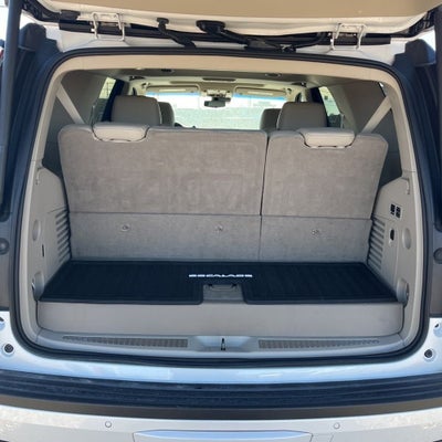 2018 Cadillac Escalade Luxury