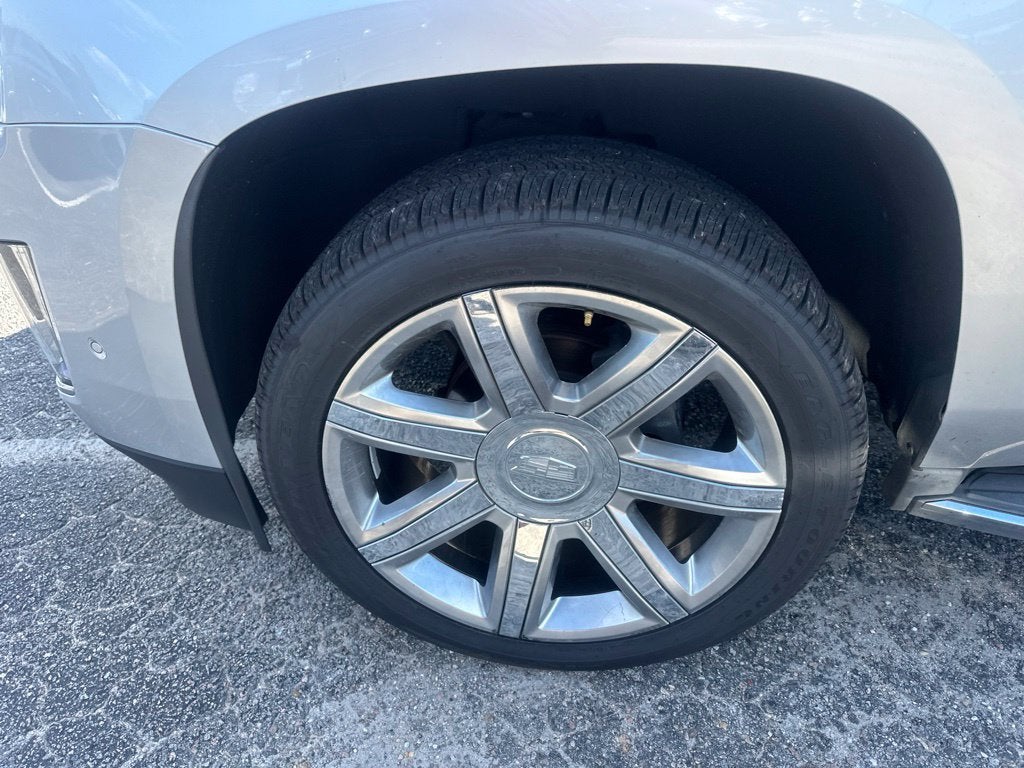 2017 Cadillac Escalade Base