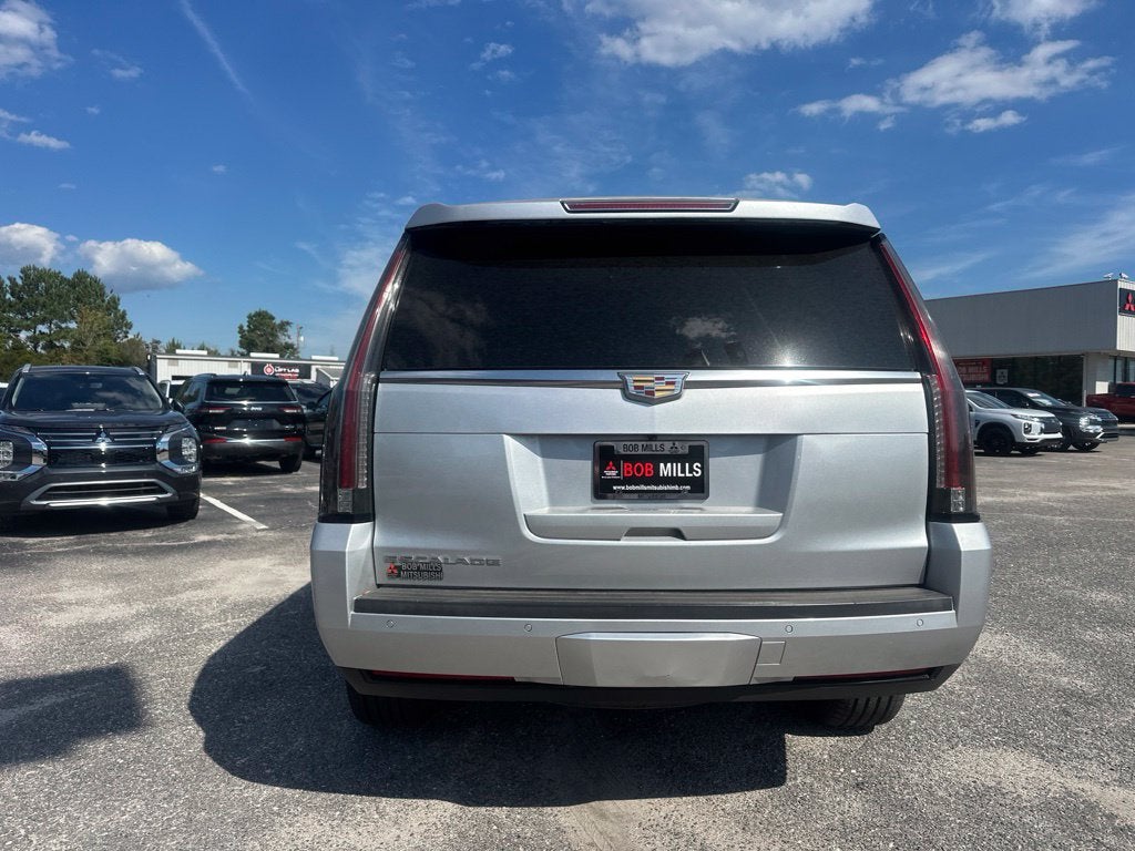 2017 Cadillac Escalade Base