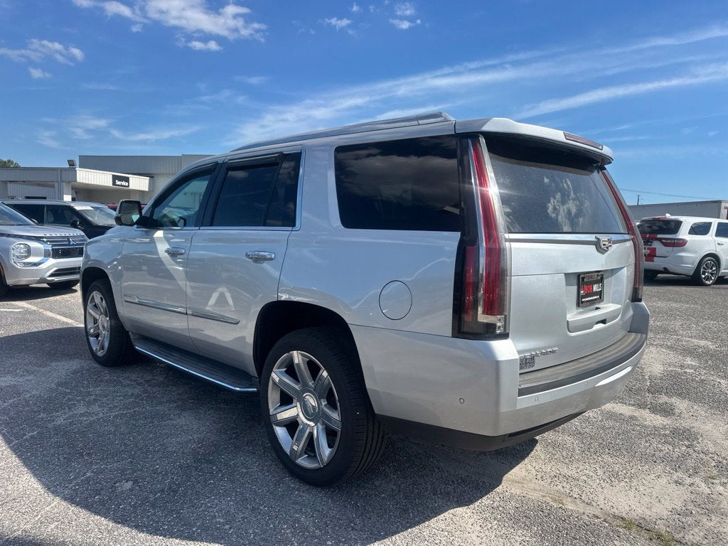 2017 Cadillac Escalade Base