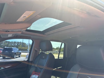 2018 Cadillac Escalade Luxury