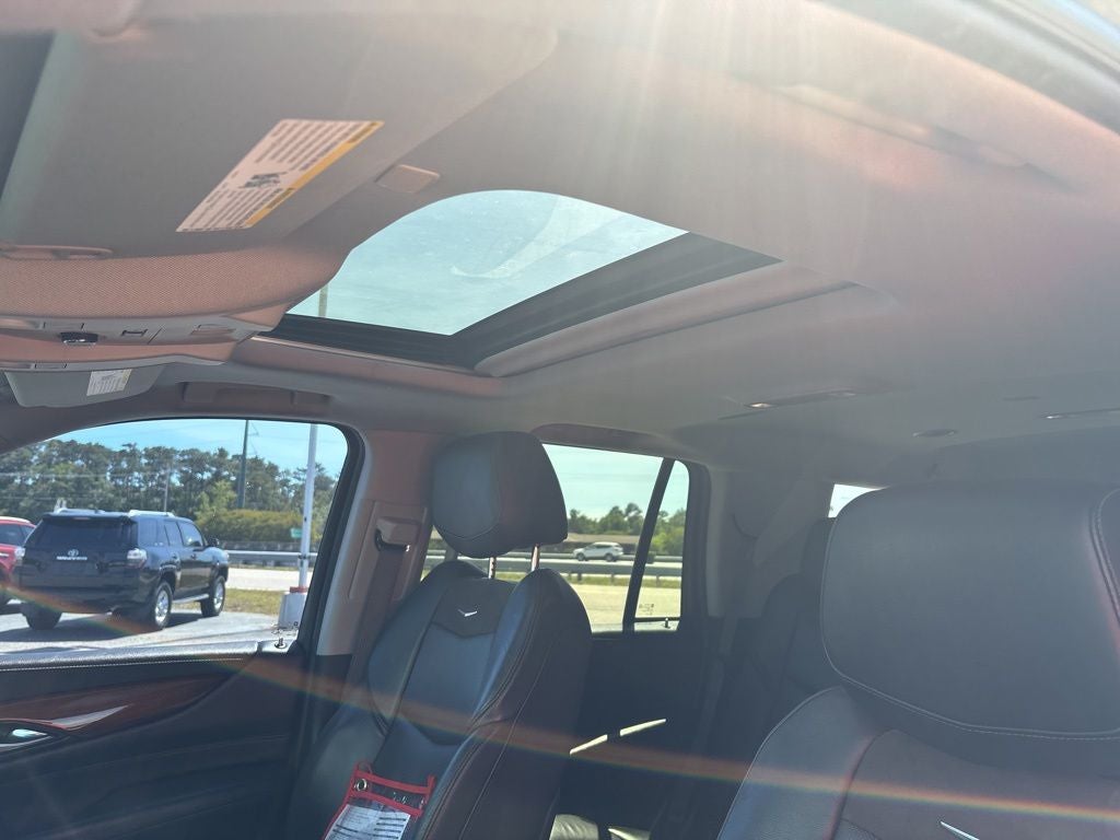2018 Cadillac Escalade Luxury