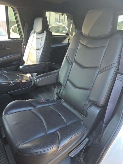 2016 Cadillac Escalade Platinum Edition