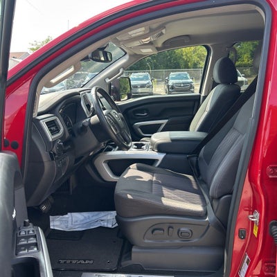 2021 Nissan Titan SV