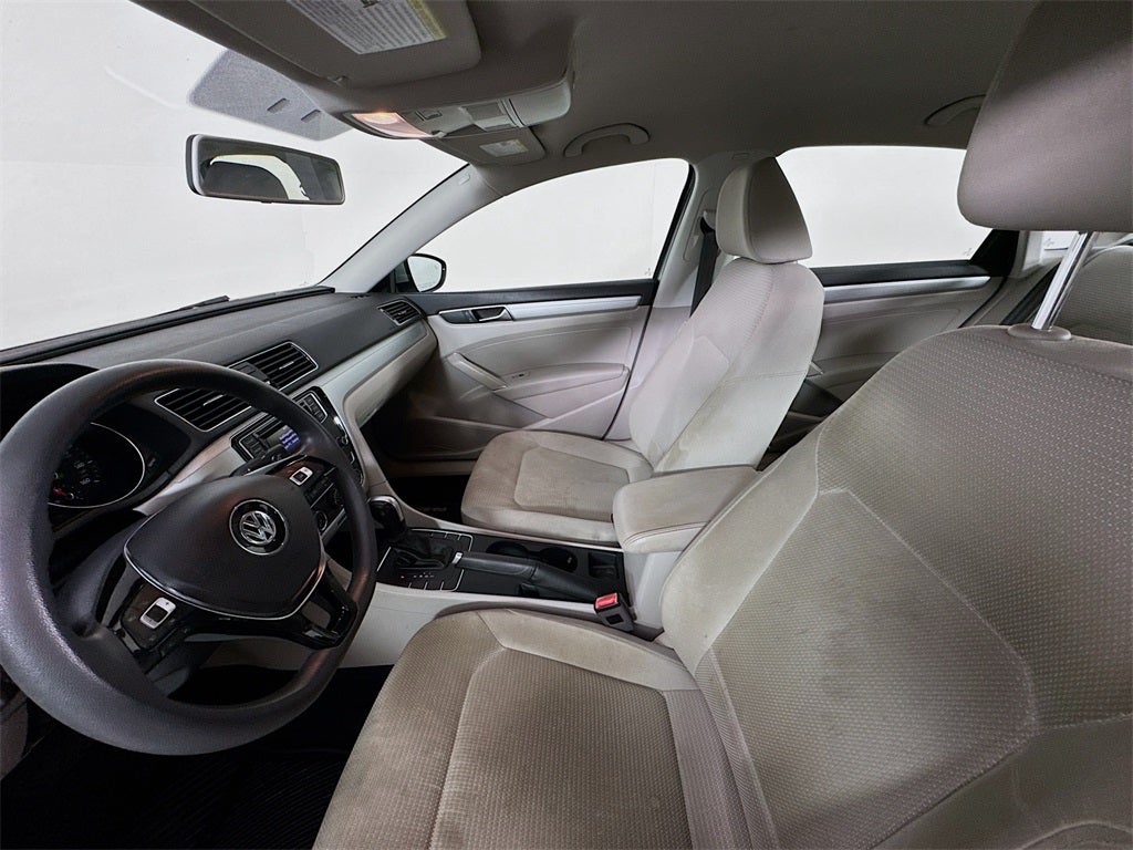 2018 Volkswagen Passat 2.0T S