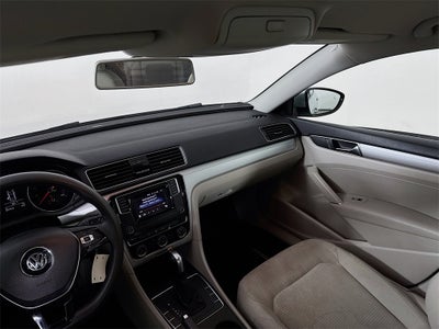 2018 Volkswagen Passat 2.0T S