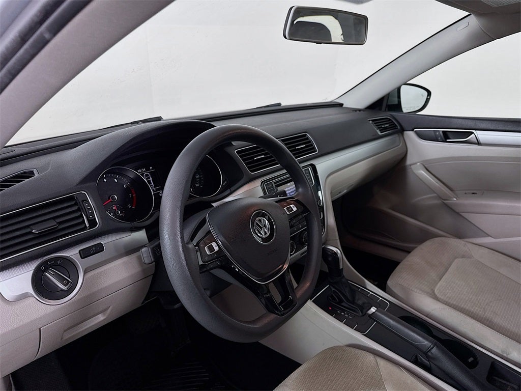 2018 Volkswagen Passat 2.0T S