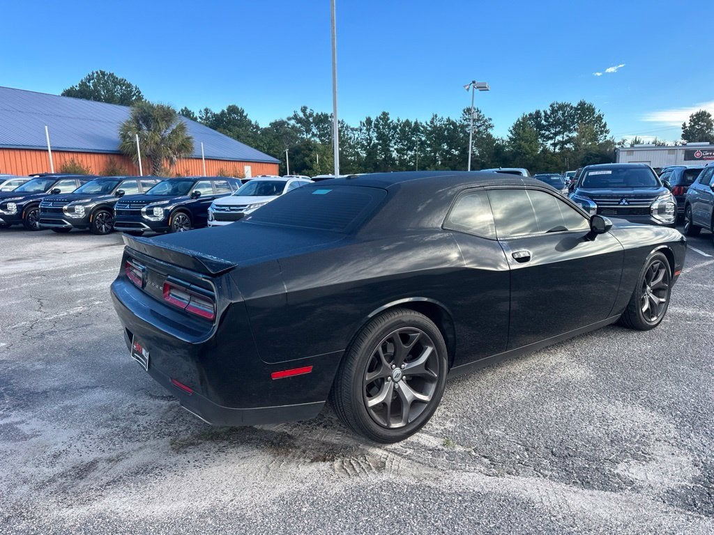2018 Dodge Challenger SXT