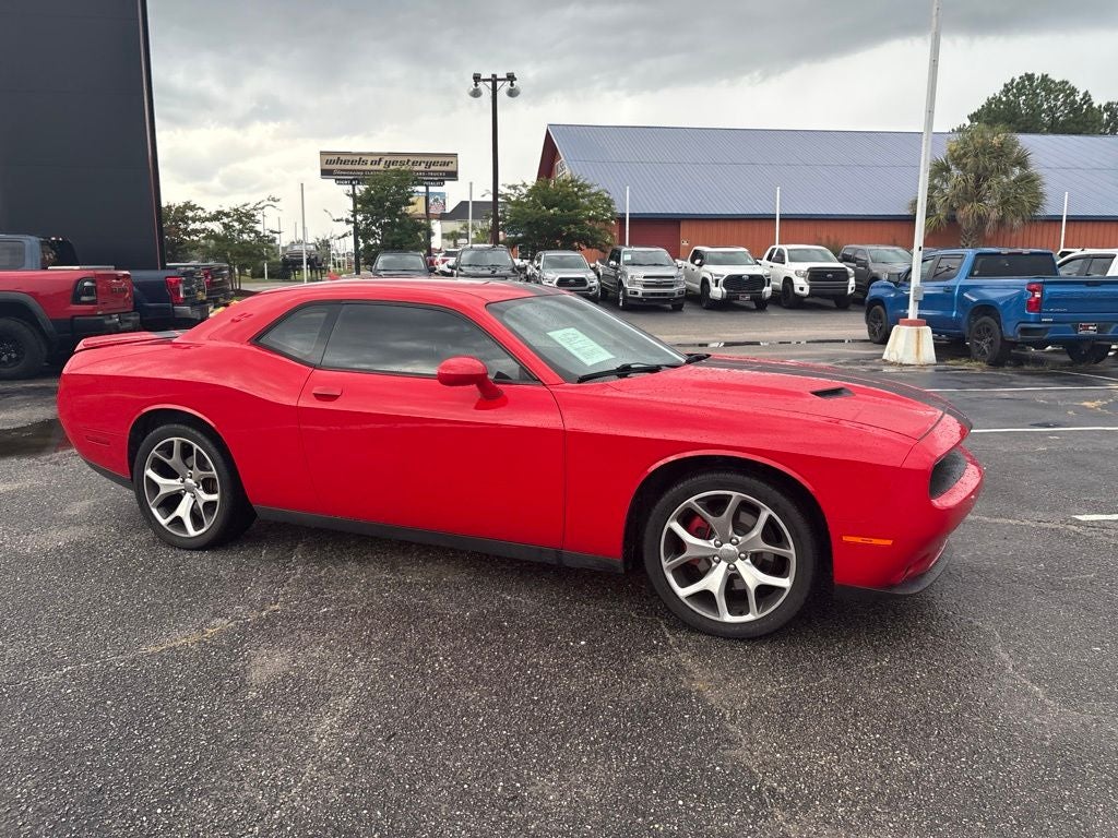 2015 Dodge Challenger SXT