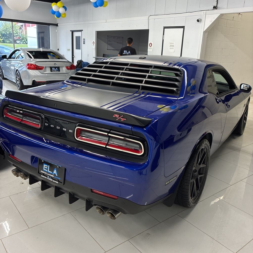 2018 Dodge Challenger R/T Shaker