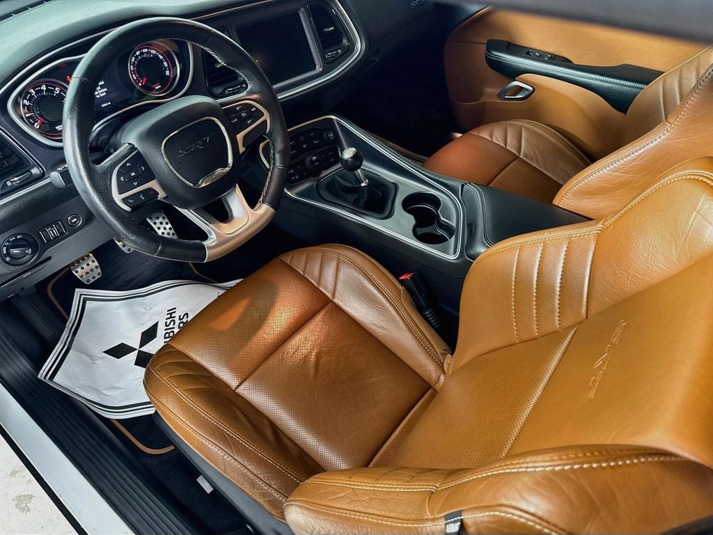 2016 Dodge Challenger SRT 392