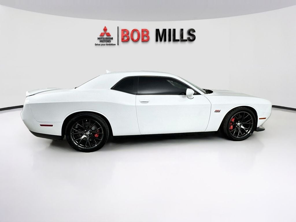 2016 Dodge Challenger SRT 392