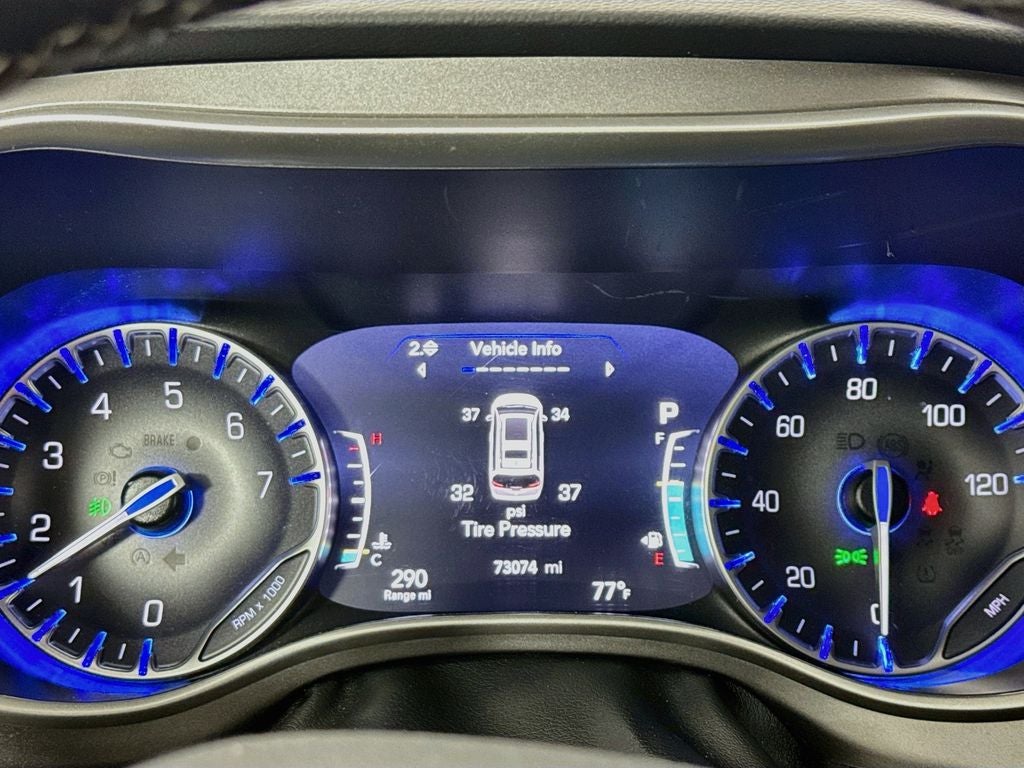 2024 Chrysler Pacifica Touring L