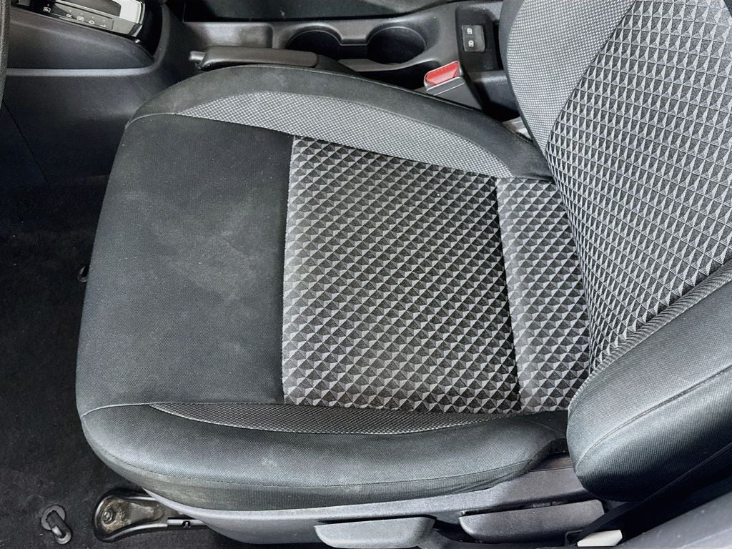 2020 Nissan Versa 1.6 S