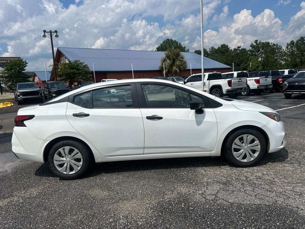 2020 Nissan Versa 1.6 S