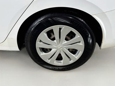 2020 Nissan Versa 1.6 S