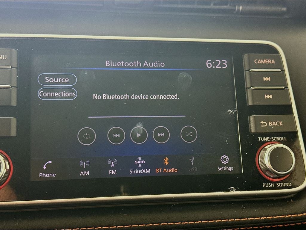 2019 Nissan Kicks SR