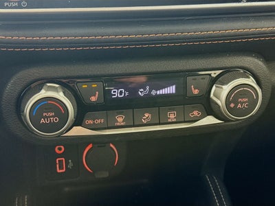 2019 Nissan Kicks SR