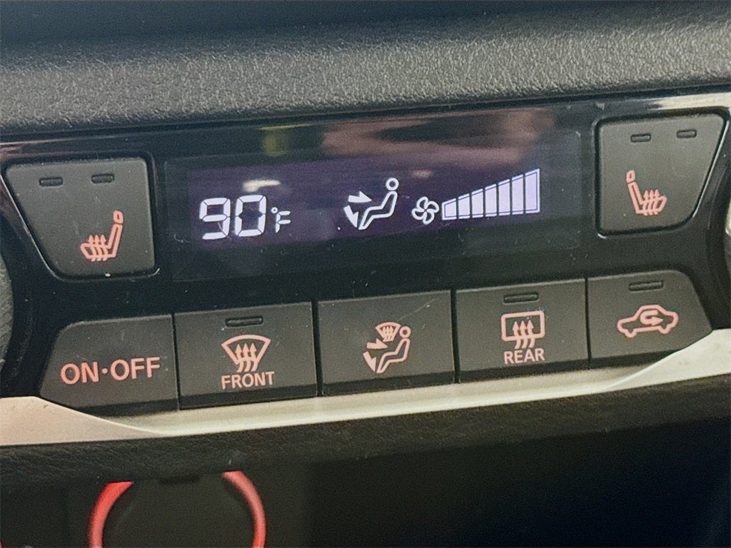 2019 Nissan Kicks SR