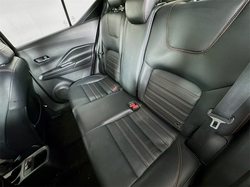 2019 Nissan Kicks SR