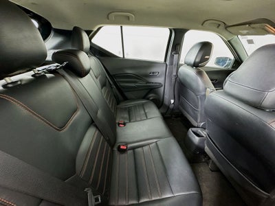 2019 Nissan Kicks SR