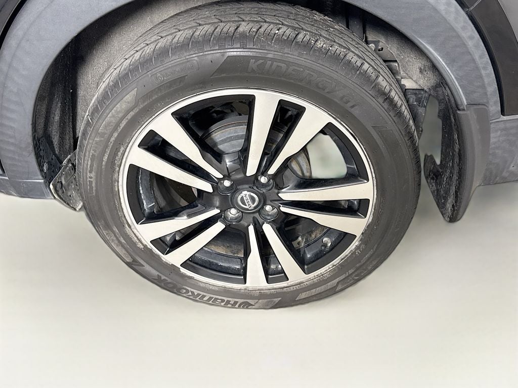 2019 Nissan Kicks SR