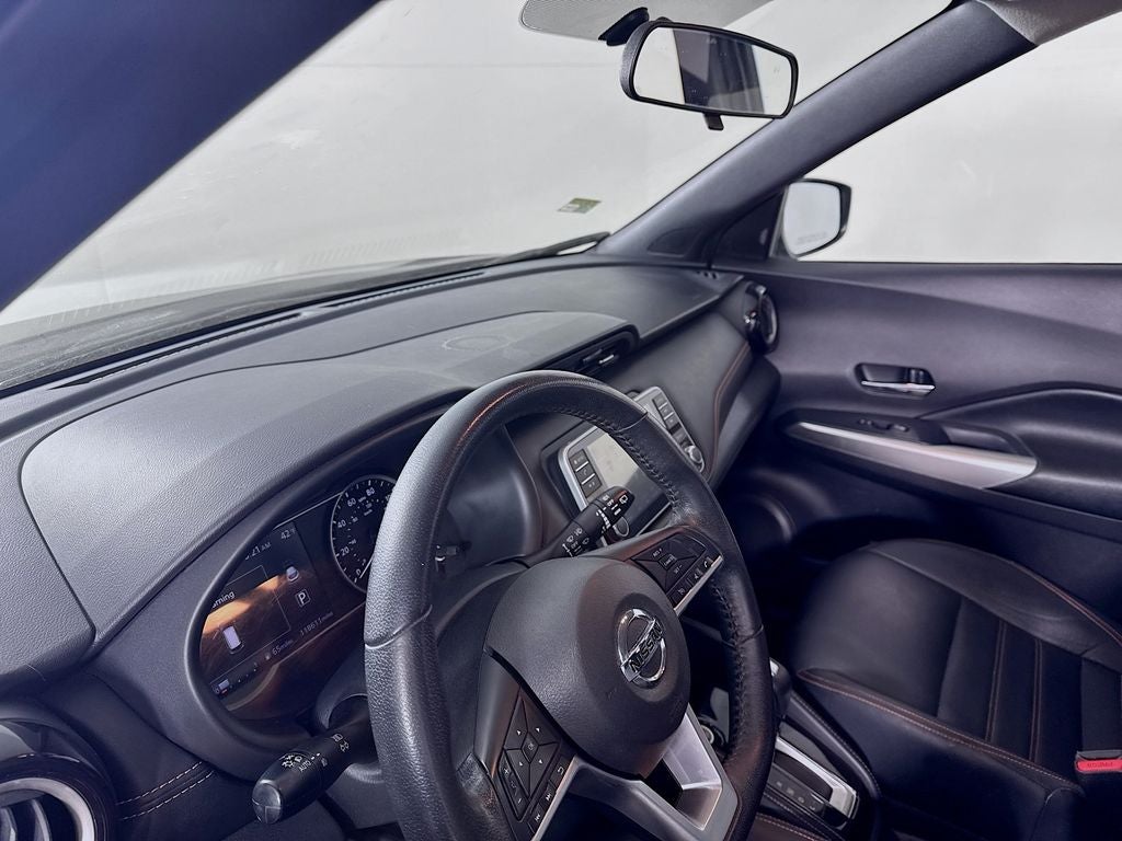 2019 Nissan Kicks SR
