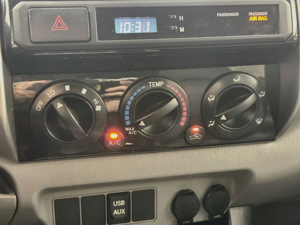 2012 Toyota Tacoma Base V6