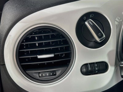 2018 Volkswagen Beetle 2.0T S