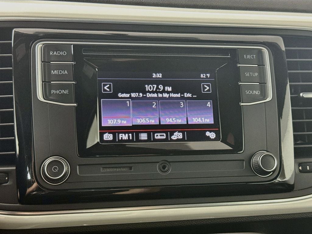 2018 Volkswagen Beetle 2.0T S