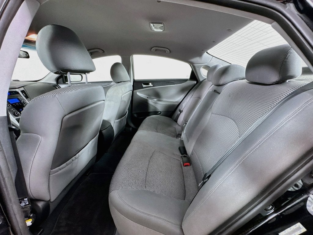 2011 Hyundai Sonata GLS