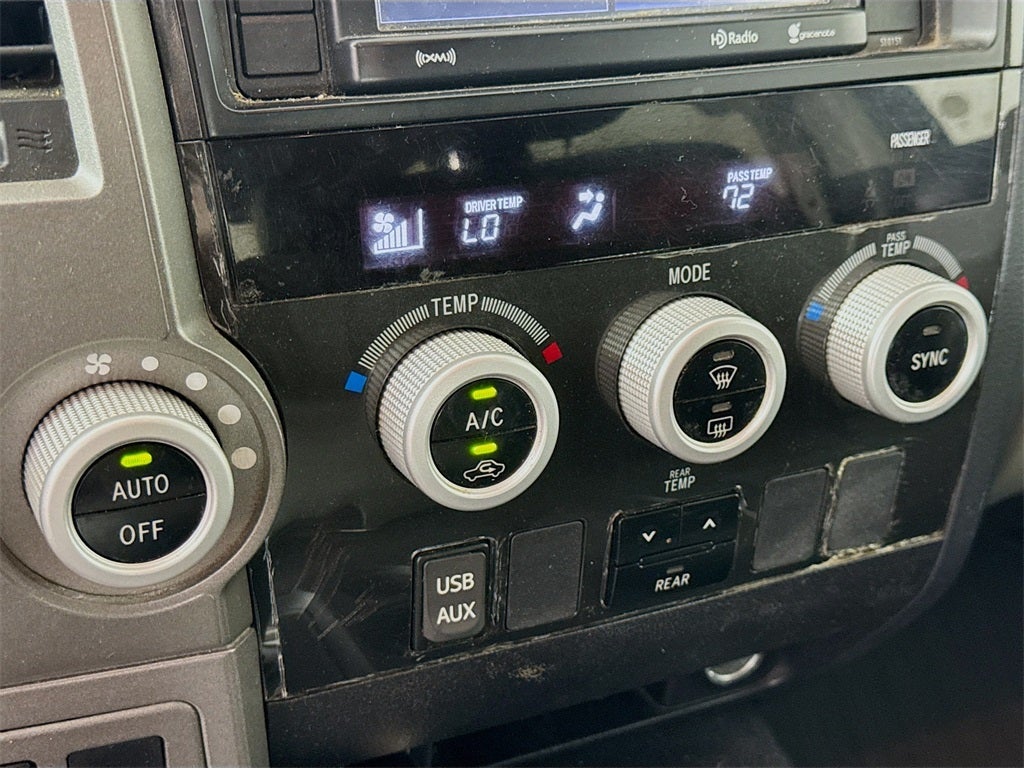 2016 Toyota Sequoia SR5 5.7L