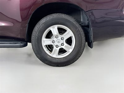 2016 Toyota Sequoia SR5 5.7L