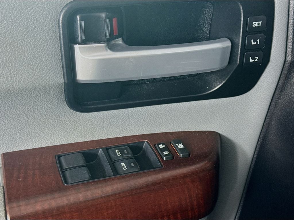 2016 Toyota Sequoia Platinum
