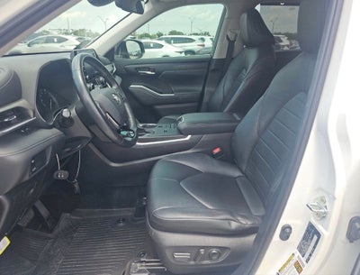 2020 Toyota Highlander XLE
