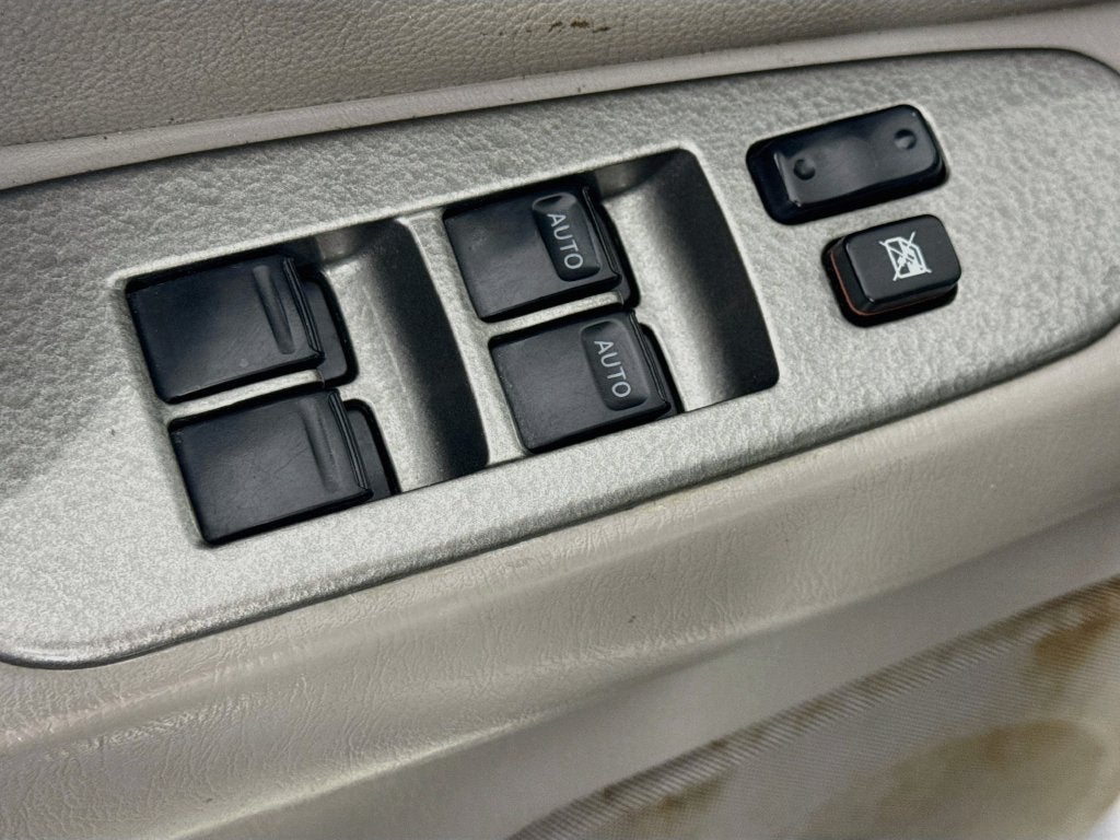 2003 Toyota Sequoia Limited