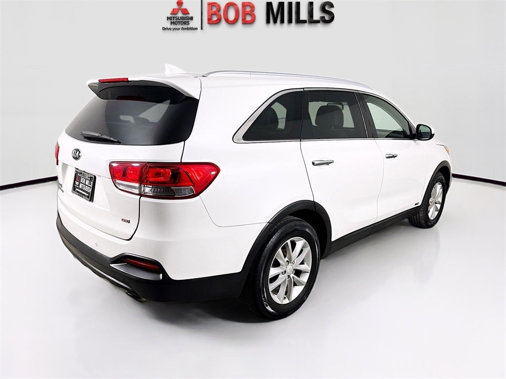 2017 Kia Sorento LX