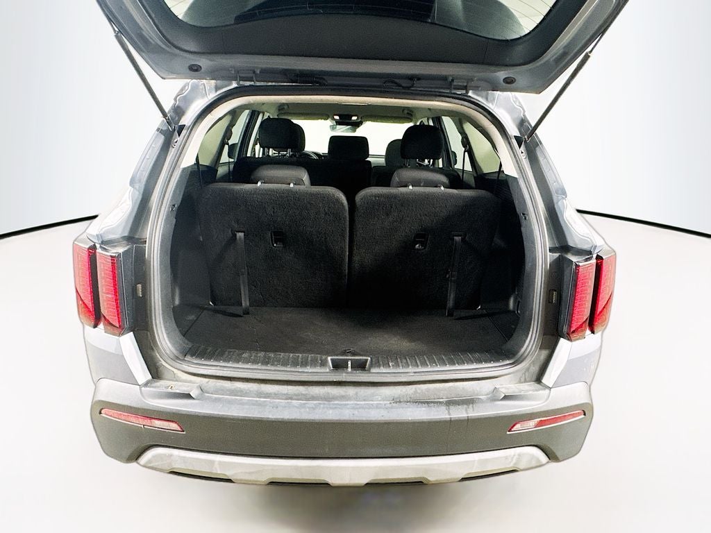 2022 Kia Sorento LX