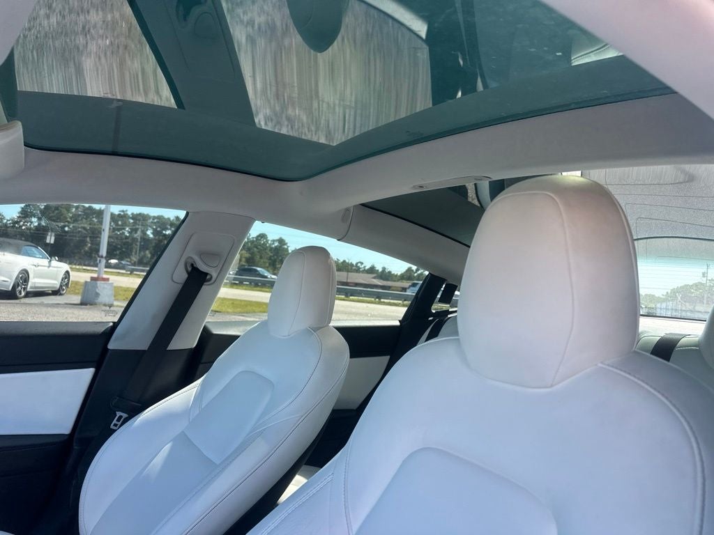 2019 Tesla Model 3 Mid Range